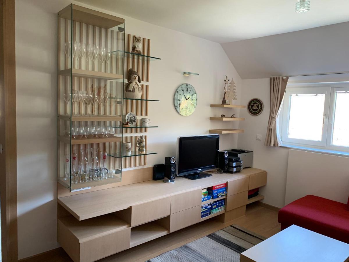 Apartment Mimi ครานสกา โกรา ภายนอก รูปภาพ